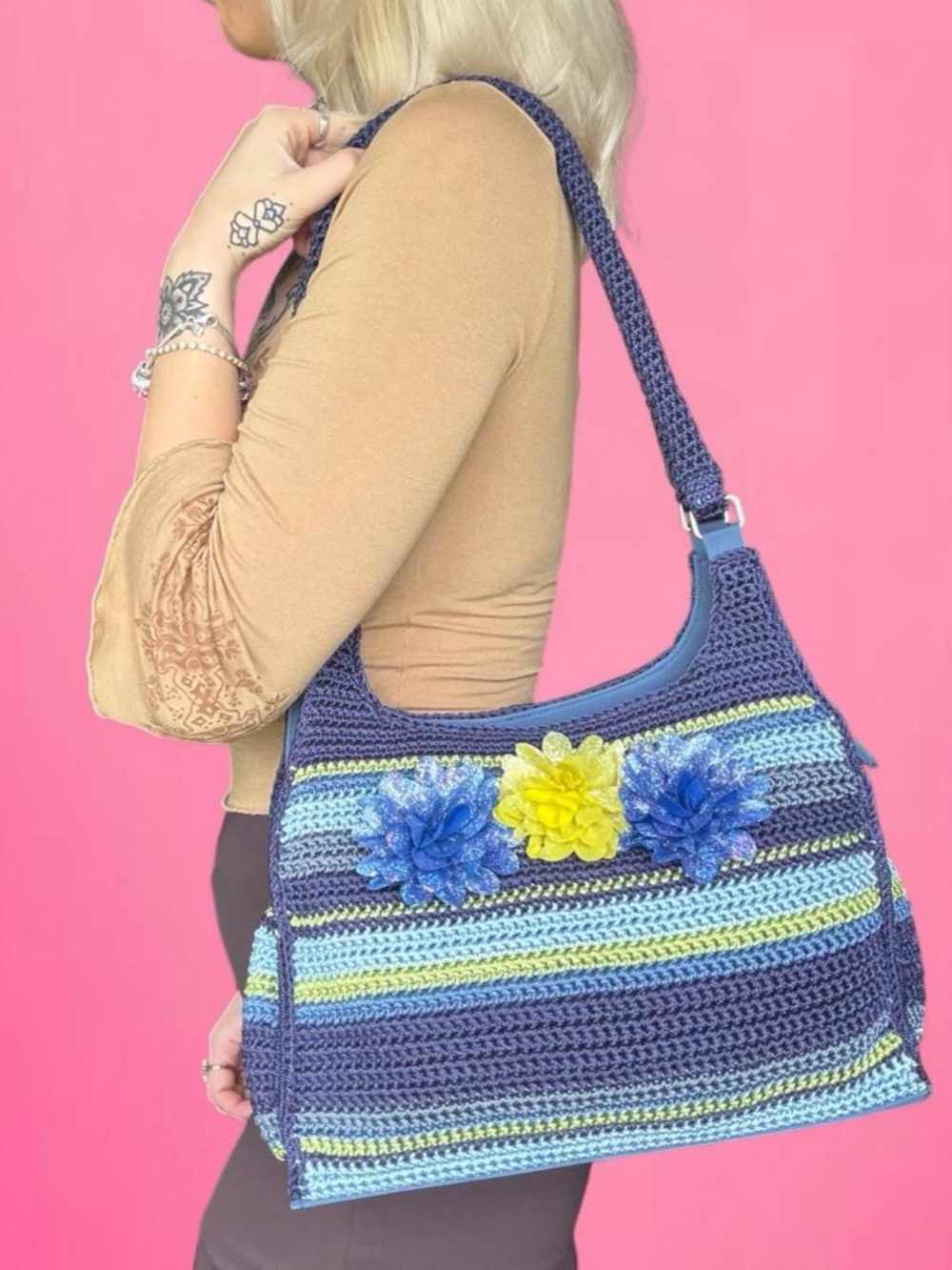 vintage y2k crochet striped flower handbag